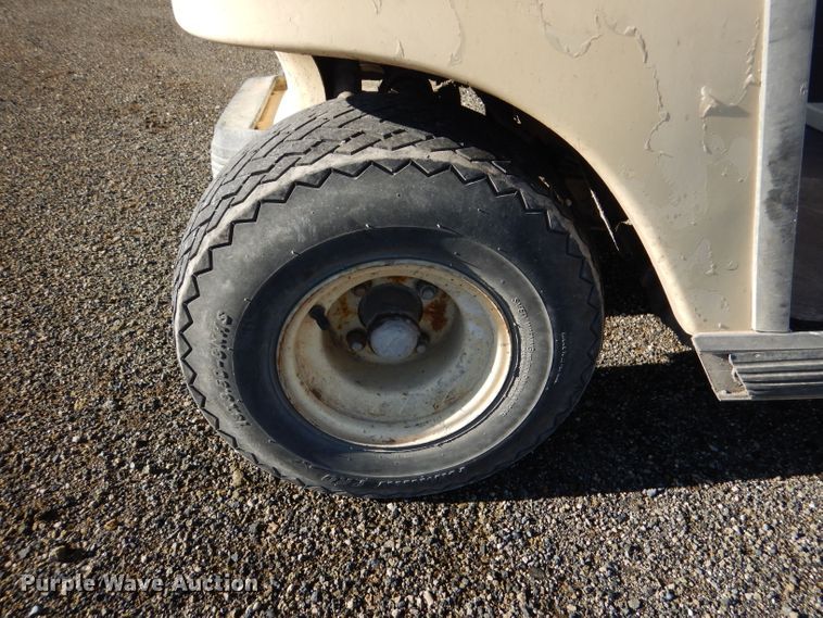 image for item DL4915 (4) Club Car golf carts