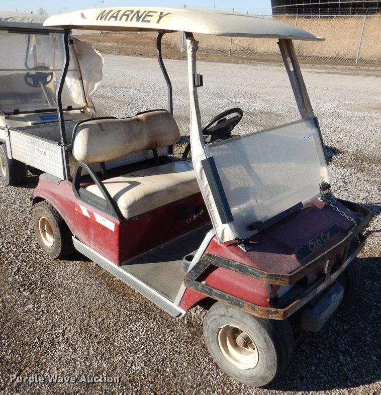 image for item DL4916 (4) Club Car golf carts