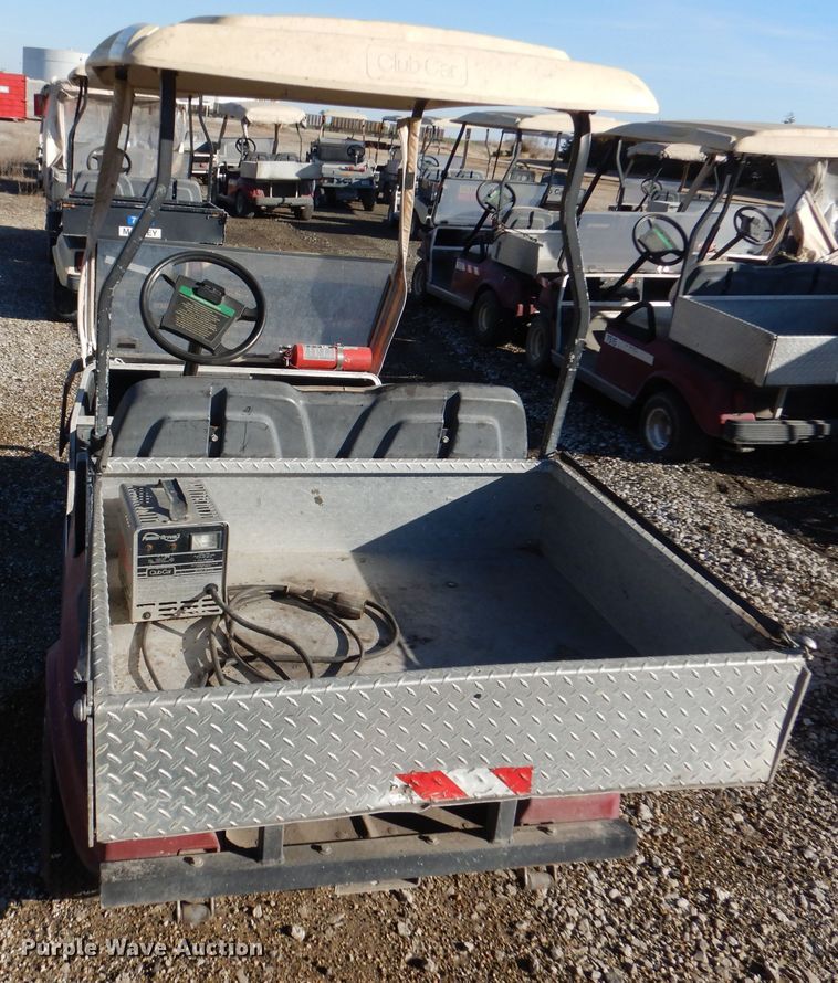 image for item DL4916 (4) Club Car golf carts