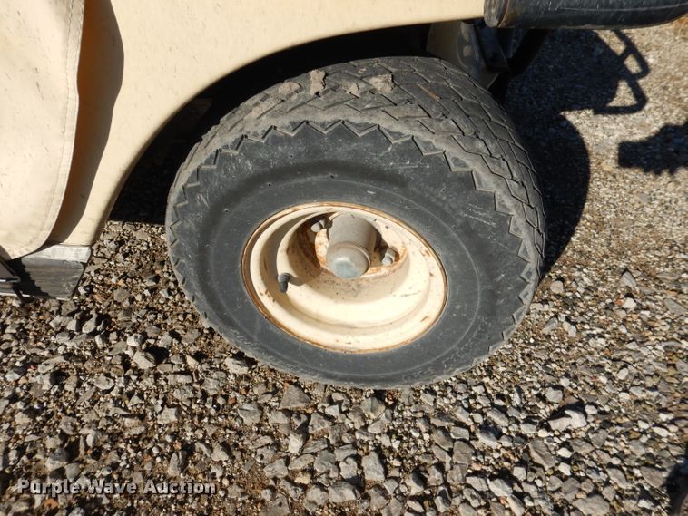 image for item DL4916 (4) Club Car golf carts