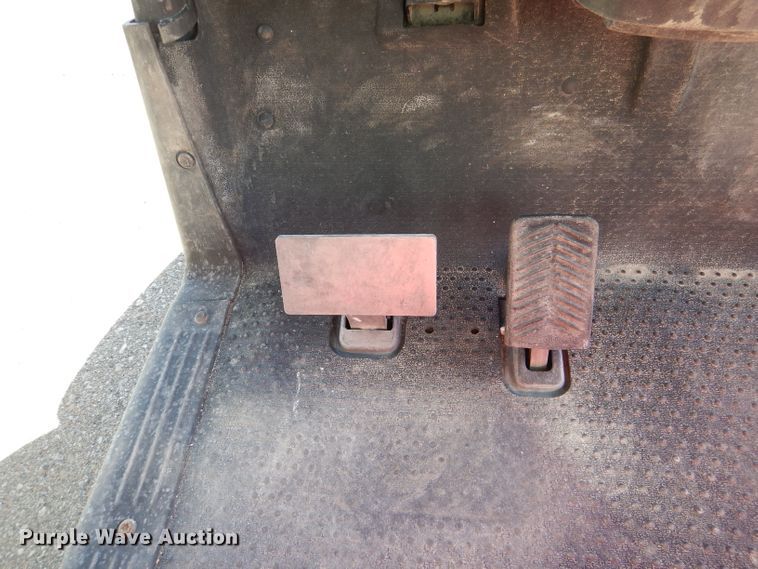 image for item DL4917 (8) golf carts