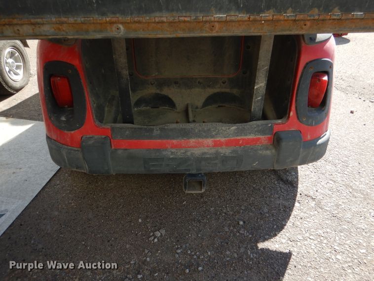 image for item DL4917 (8) golf carts