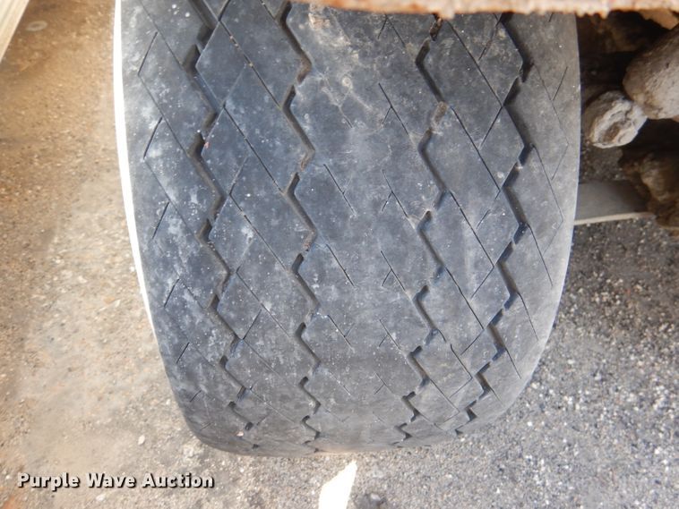 image for item DL4917 (8) golf carts