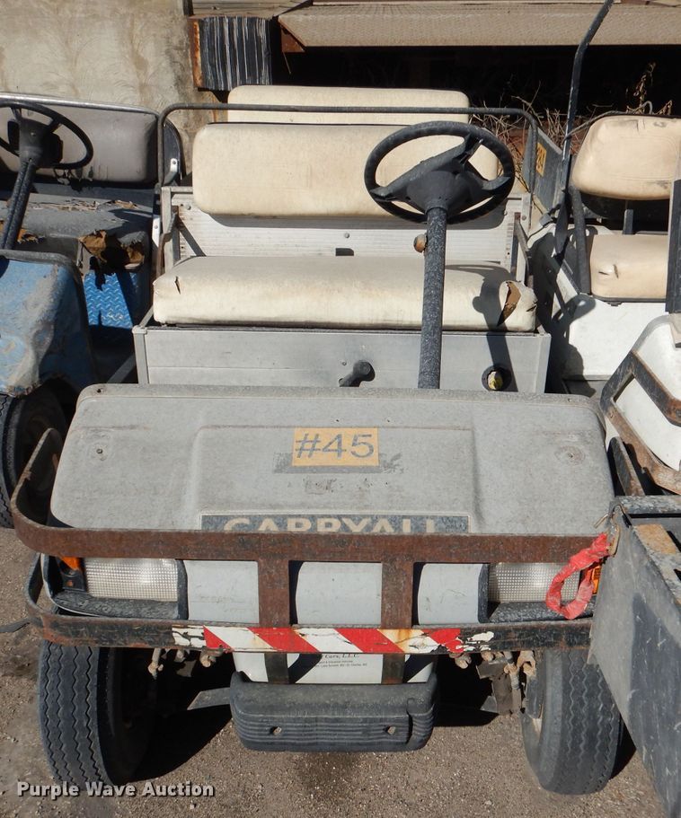 image for item DL4917 (8) golf carts