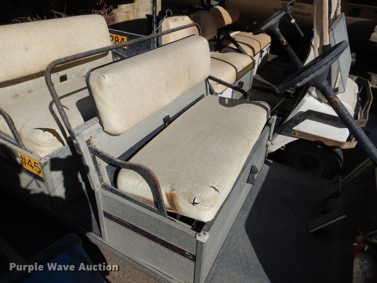 image for item DL4917 (8) golf carts