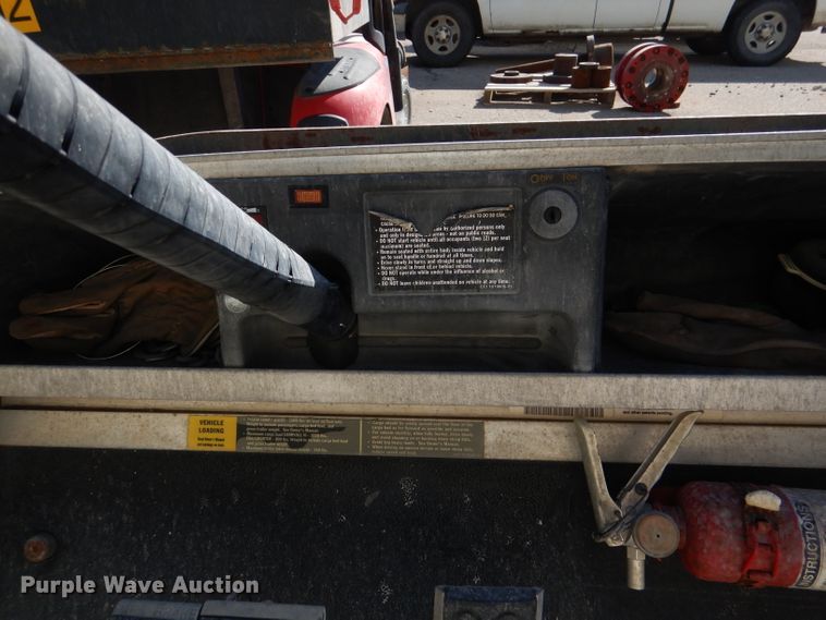 image for item DL4917 (8) golf carts