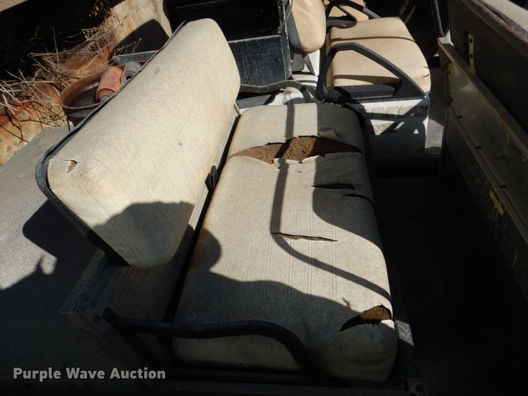 image for item DL4917 (8) golf carts