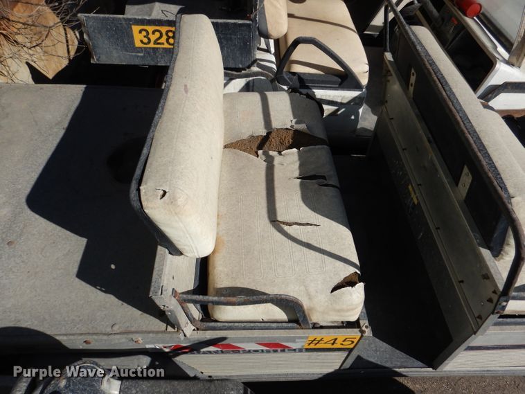 image for item DL4917 (8) golf carts