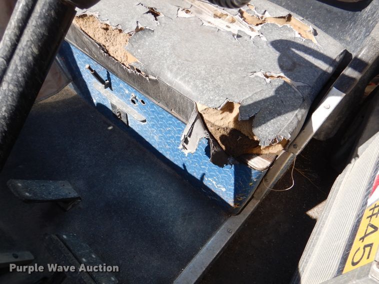 image for item DL4917 (8) golf carts