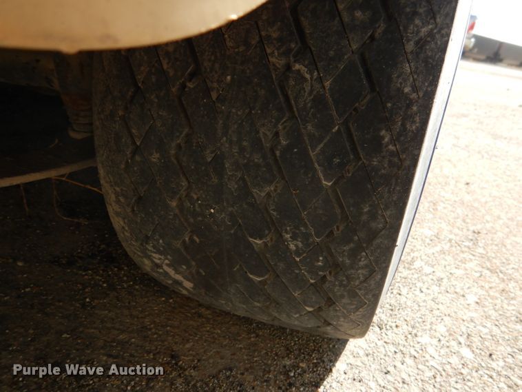 image for item DL4917 (8) golf carts