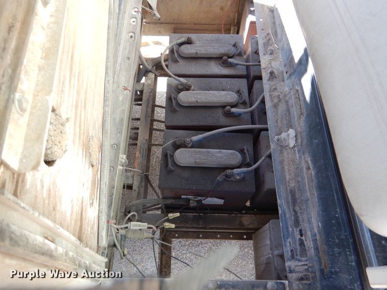 image for item DL4917 (8) golf carts