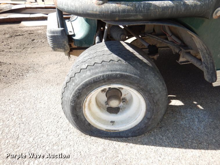 image for item DL4917 (8) golf carts