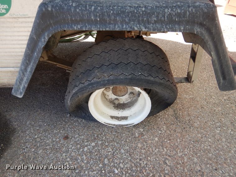 image for item DL4917 (8) golf carts