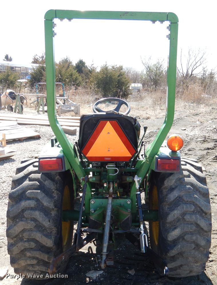 image for item DL4925 2010 John Deere 3005  tractor