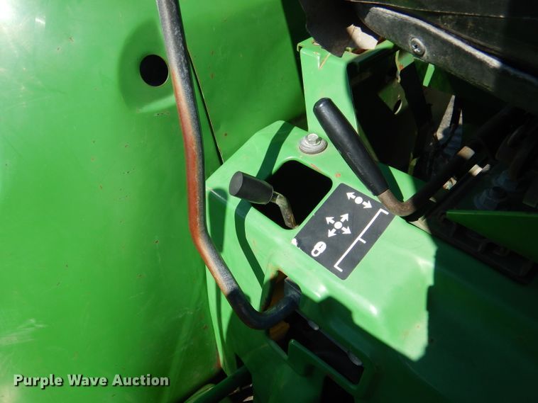 image for item DL4925 2010 John Deere 3005  tractor