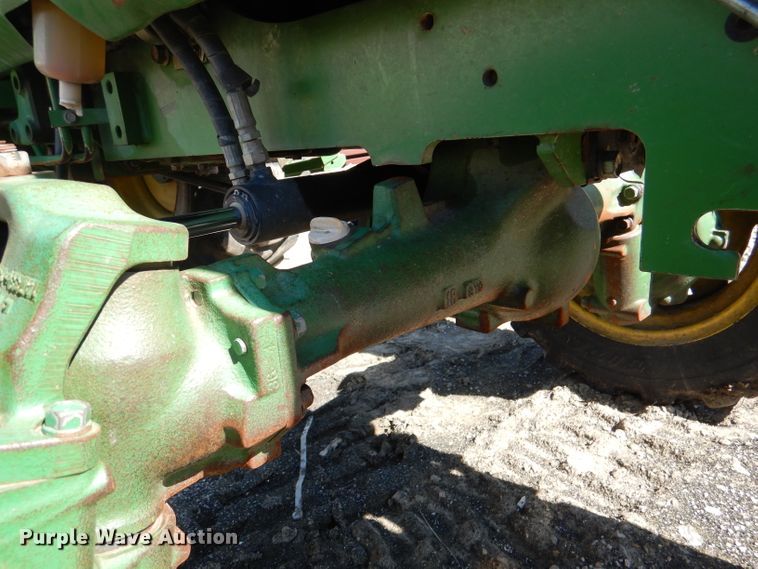 image for item DL4925 2010 John Deere 3005  tractor