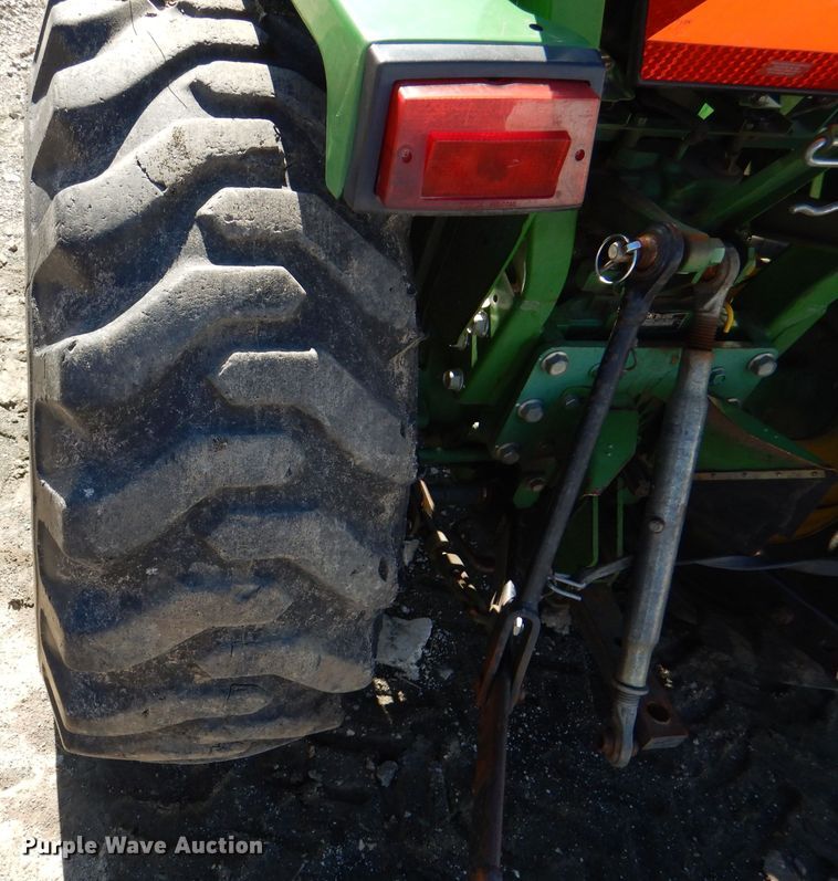 image for item DL4925 2010 John Deere 3005  tractor