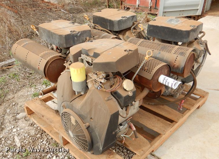 image for item DL4934 (4) Kohler Command Pro engines