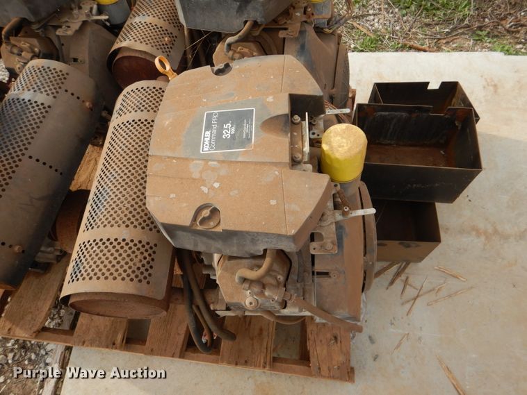 image for item DL4934 (4) Kohler Command Pro engines