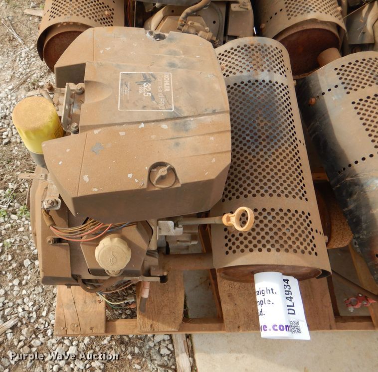 image for item DL4934 (4) Kohler Command Pro engines