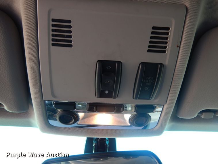 image for item DM2860 2008 BMW 328i