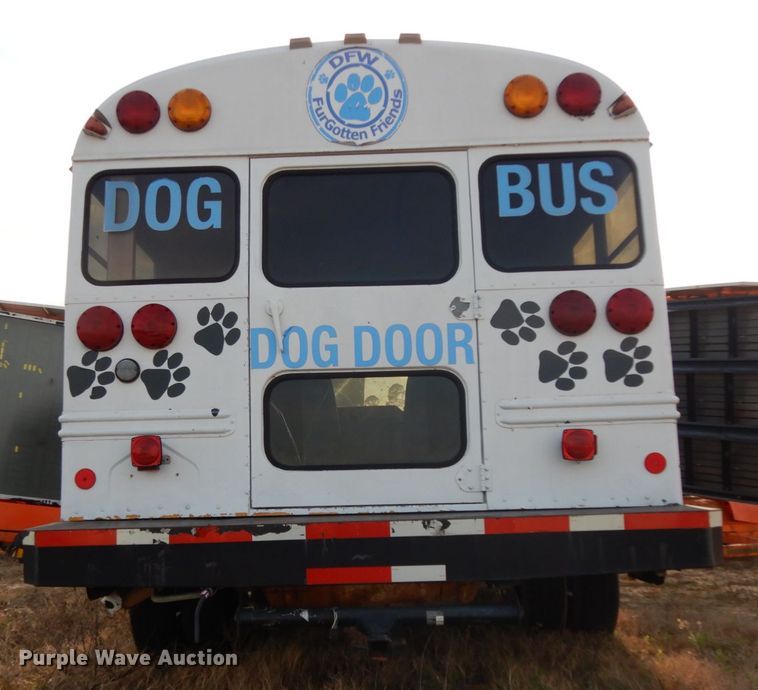 image for item DM2861 1995 GMC Vandura 3500  shuttle bus