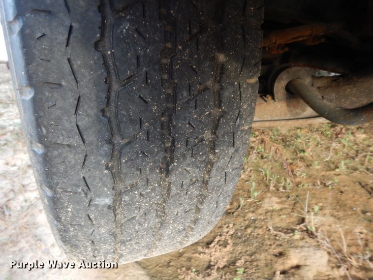 image for item DM2861 1995 GMC Vandura 3500  shuttle bus