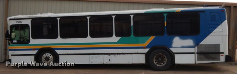 image for item DM2863 2002 Gillig C20B096N4  coach bus