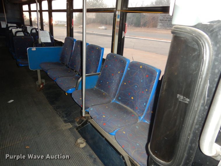image for item DM2863 2002 Gillig C20B096N4  coach bus