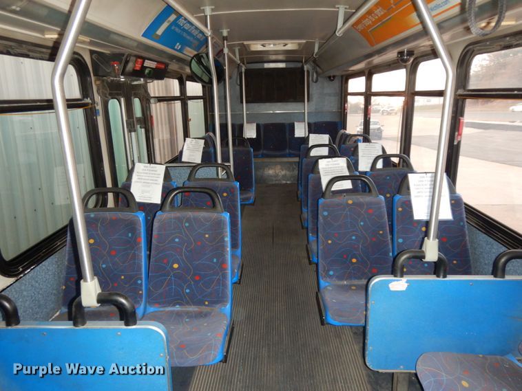 image for item DM2863 2002 Gillig C20B096N4  coach bus