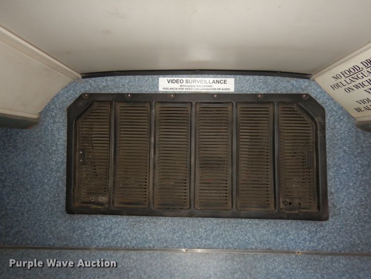 image for item DM2863 2002 Gillig C20B096N4  coach bus