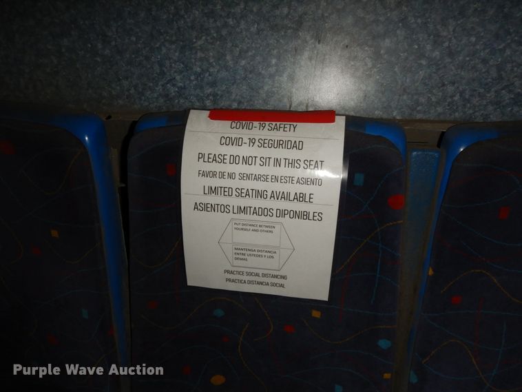 image for item DM2863 2002 Gillig C20B096N4  coach bus