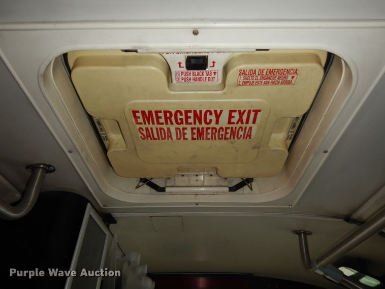 image for item DM2863 2002 Gillig C20B096N4  coach bus