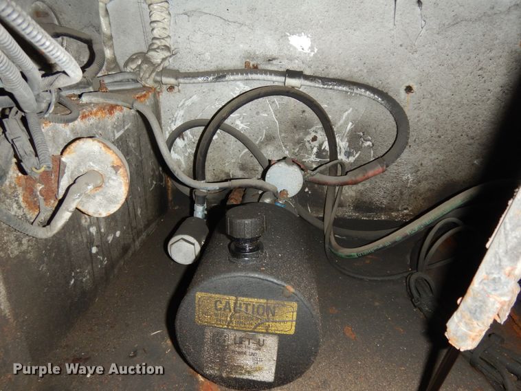 image for item DM2863 2002 Gillig C20B096N4  coach bus