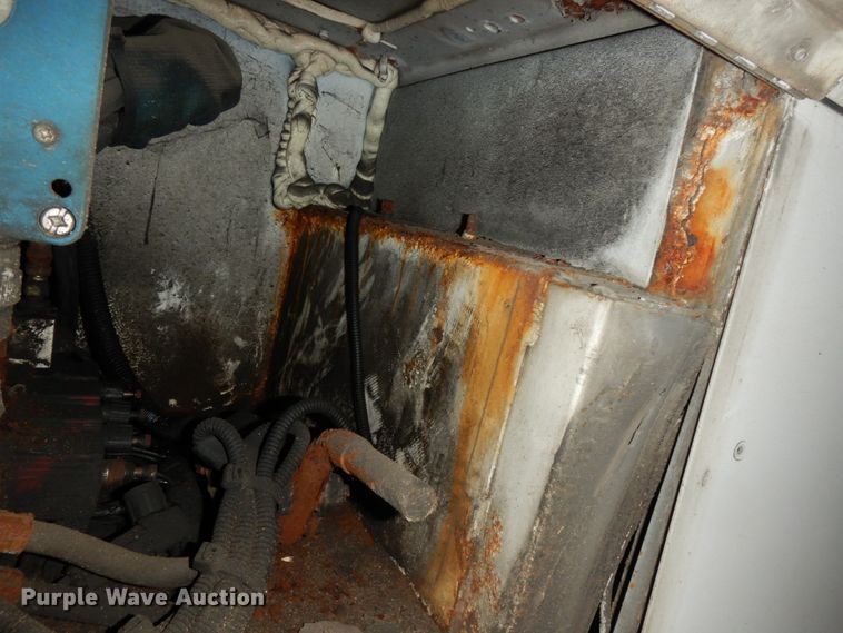 image for item DM2863 2002 Gillig C20B096N4  coach bus