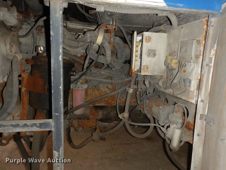 image for item DM2863 2002 Gillig C20B096N4  coach bus