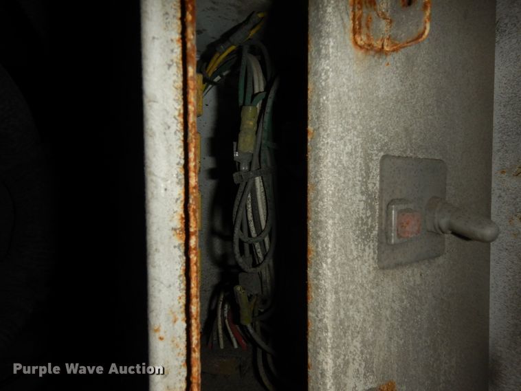 image for item DM2863 2002 Gillig C20B096N4  coach bus