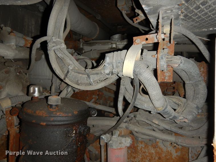 image for item DM2863 2002 Gillig C20B096N4  coach bus