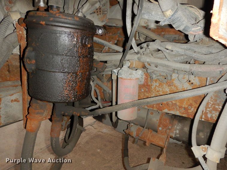 image for item DM2863 2002 Gillig C20B096N4  coach bus