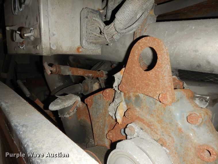 image for item DM2863 2002 Gillig C20B096N4  coach bus