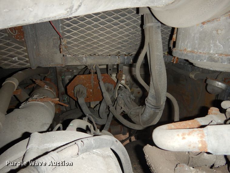 image for item DM2863 2002 Gillig C20B096N4  coach bus