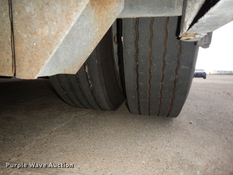 image for item DM2863 2002 Gillig C20B096N4  coach bus