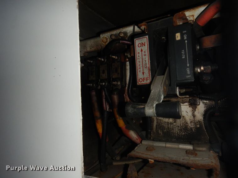 image for item DM2863 2002 Gillig C20B096N4  coach bus