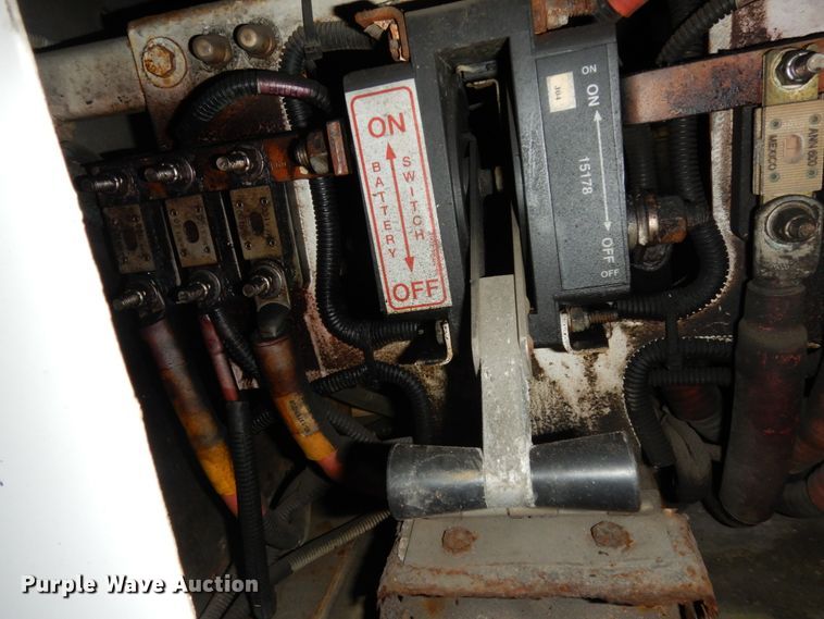 image for item DM2863 2002 Gillig C20B096N4  coach bus