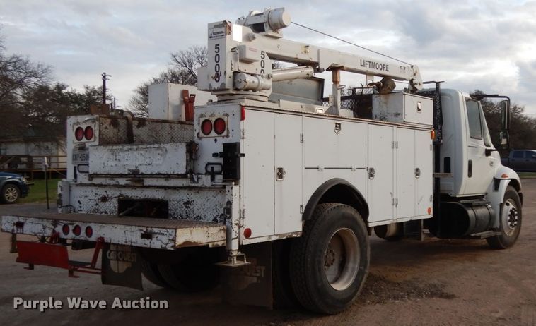 image for item DM2864 2007 International 4300  utility / service truck