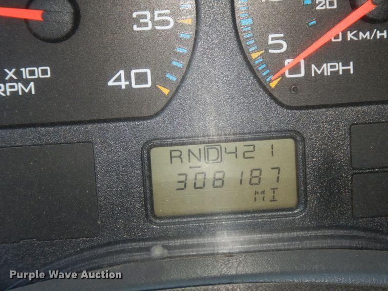 image for item DM2864 2007 International 4300  utility / service truck