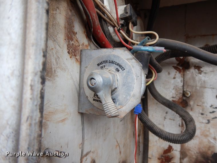 image for item DM2864 2007 International 4300  utility / service truck