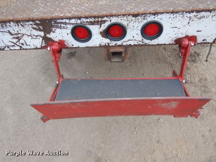 image for item DM2864 2007 International 4300  utility / service truck