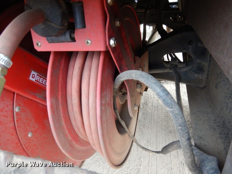 image for item DM2864 2007 International 4300  utility / service truck