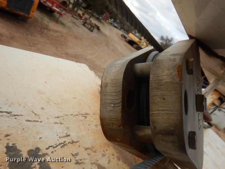 image for item DM2864 2007 International 4300  utility / service truck